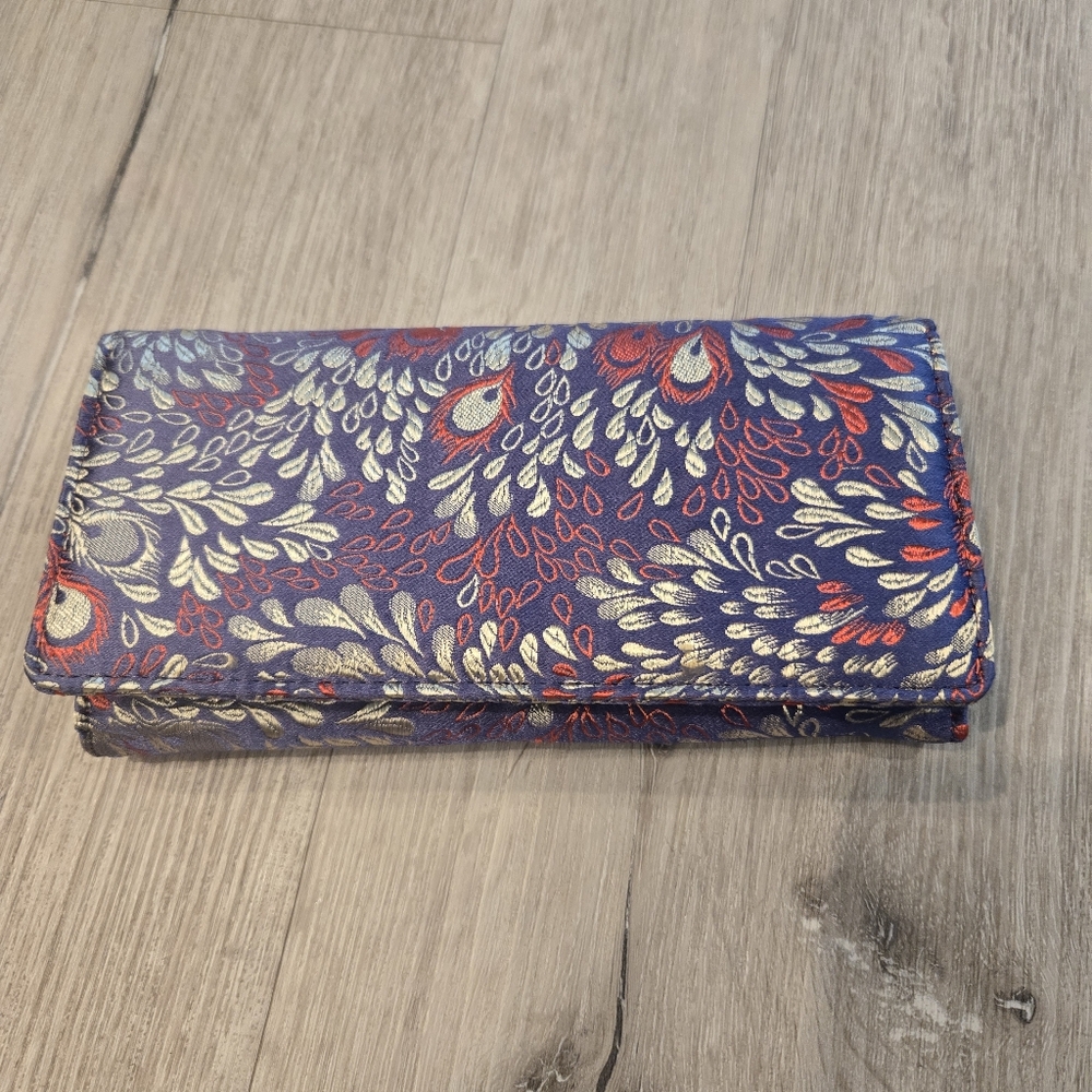 Hands Of Hope Purple Metallic Wallet